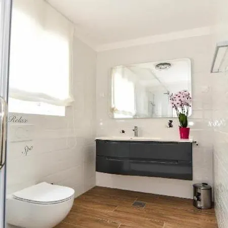 Apartament Calypso Royal *