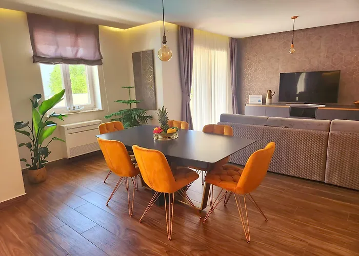 Διαμέρισμα Calypso Royal *