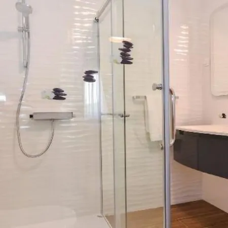 Calypso Royal Apartment *