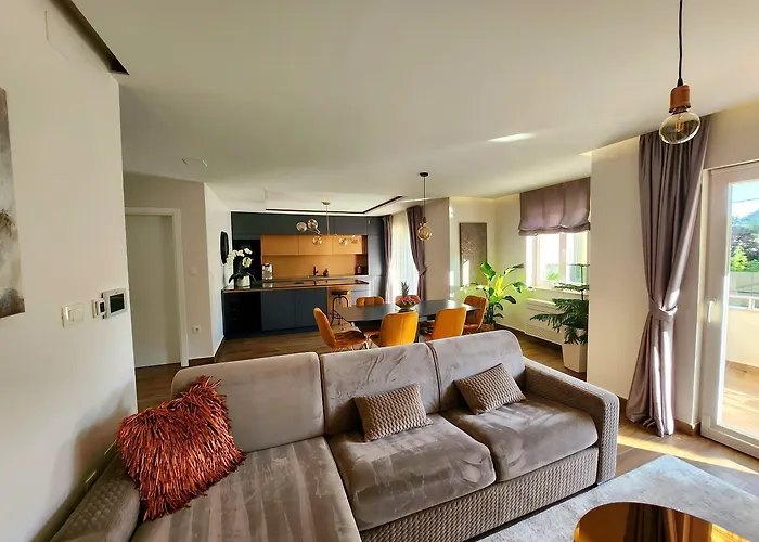 아파트 Calypso Royal 자다르