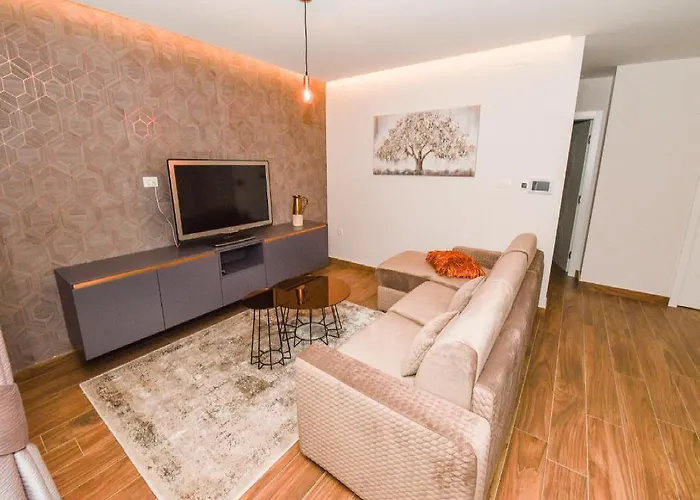 아파트 Calypso Royal 자다르