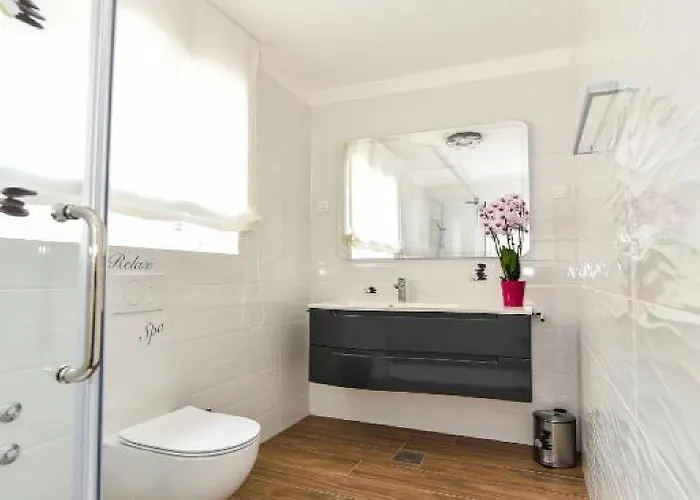 아파트 Calypso Royal *